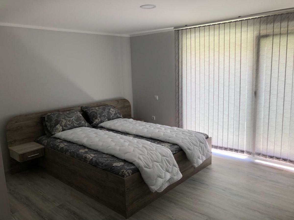 Guest House Rest Sapareva Banya ภายนอก รูปภาพ