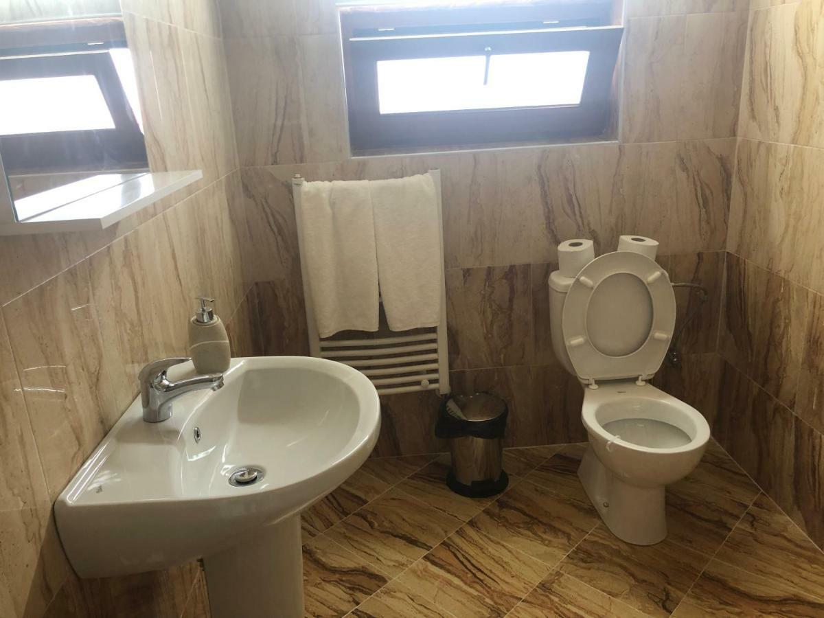 Guest House Rest Sapareva Banya ภายนอก รูปภาพ
